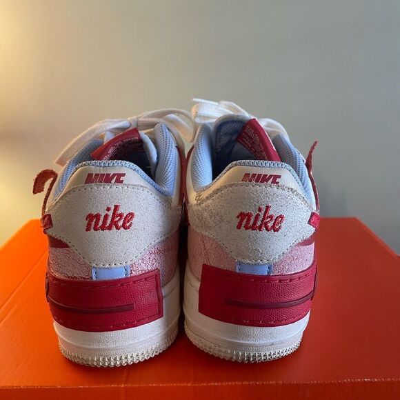 Nike Air Force 1 Red and White Sneakers Classic Style - Picture 5 of 9